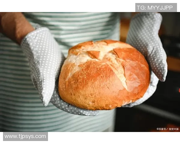 蛋糕面包的美味探索:从传统到创意烘焙的全方位解析