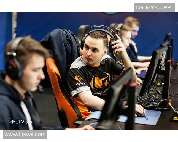 WE战队在CSGO赛事中的反击策略与失误分析